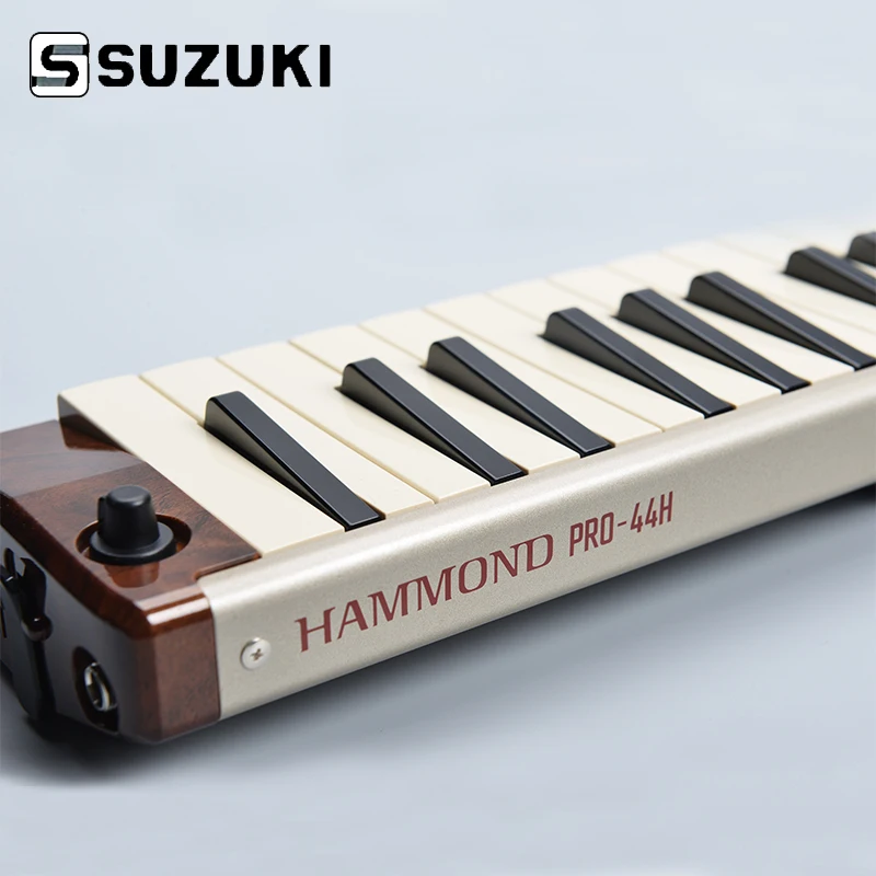 

Suzuki Hammond PRO-44H Acoustic-Electric Melodion 44Key Melodica with Case Professional Performance