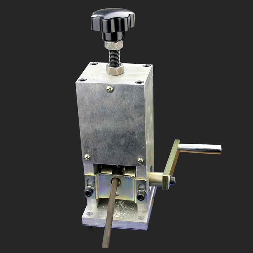 B-801-6 Manual cable wire stripping machine 220V/50Hz Cable Sleeves cable wire peeling machine 100-300KGS 1-25MM Stripping range
B-801-6 Manual cable wire stripping machine 220V/50Hz Cable Sleeves cable wire peeling machine 100-300KGS 1-25MM Stripping range