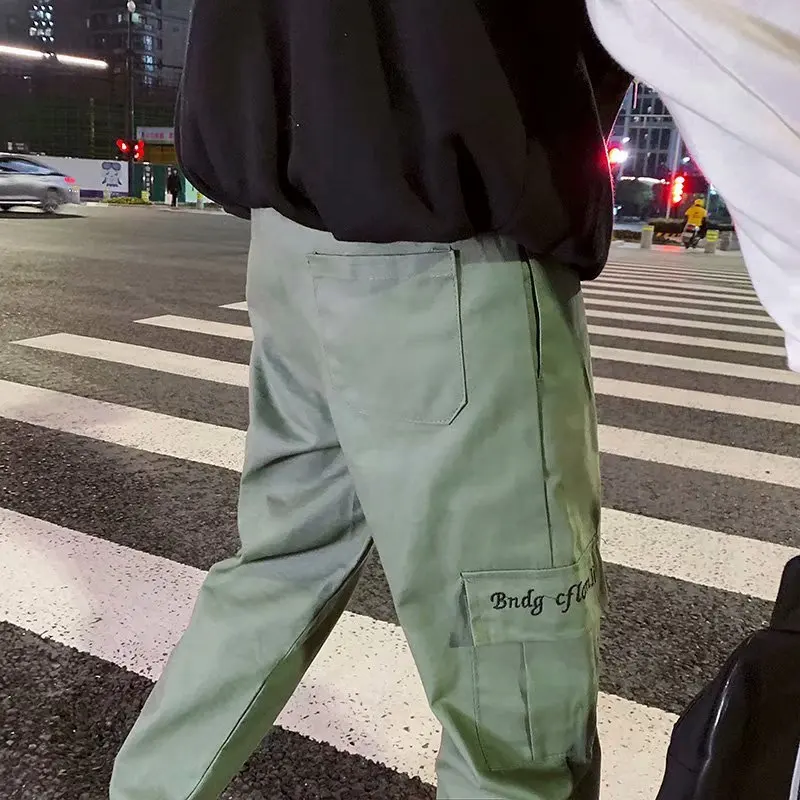 Men's Cool Pants Pocket Loose Men Cool HipHop Solid New Fashion Joggers Pants Trousers Men Streetwear
Men's Cool Pants Pocket Loose Men Cool HipHop Solid New Fashion Joggers Pants Trousers Men Streetwear