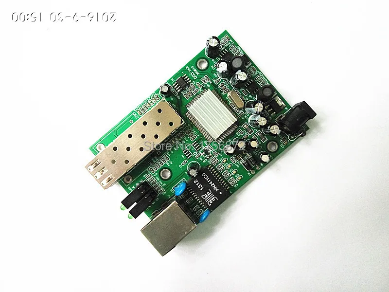 SFP гигабитный волоконно-оптический медиаконвертер плата SFP 1000 Мбит/с медиаконвертер гигабитный волоконный приемопередатчик плата
SFP гигабитный волоконно-оптический медиаконвертер плата SFP 1000 Мбит/с медиаконвертер гигабитный волоконный приемопередатчик плата