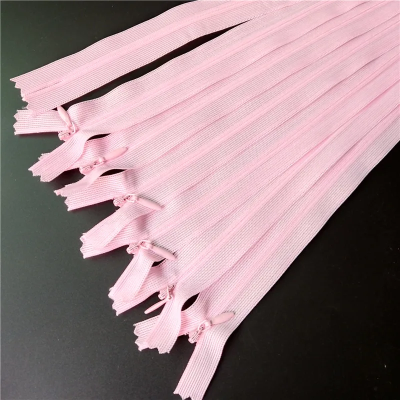 15/30pcs/lot 40 cm Invisible Zipper cushion Skirt Hidden 3# Nylon Zipper for sewing/Garment accessories DIY Handmade Craft
15/30pcs/lot 40 cm Invisible Zipper cushion Skirt Hidden 3# Nylon Zipper for sewing/Garment accessories DIY Handmade Craft