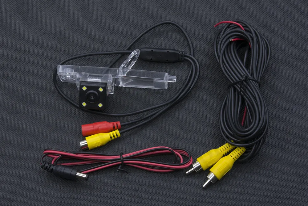Reversing Camera Trajectory Tracks Parking Car Rear view Camera For Toyota Highlander 2003-2011 Reverse Car Camera
Reversing Camera Trajectory Tracks Parking Car Rear view Camera For Toyota Highlander 2003-2011 Reverse Car Camera