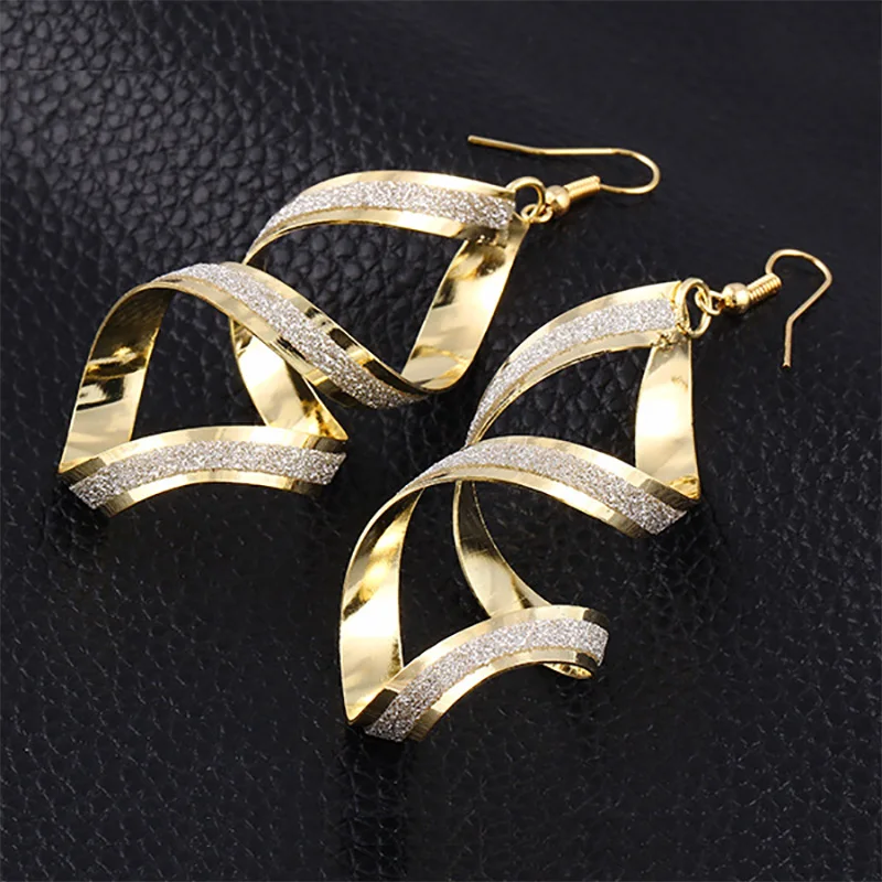 10 pairs/lot Gold Silver Drop Earrings Rotation Big Long Dangle Earring For Women Rock Ear Jewelry Statement Pendientes
10 pairs/lot Gold Silver Drop Earrings Rotation Big Long Dangle Earring For Women Rock Ear Jewelry Statement Pendientes