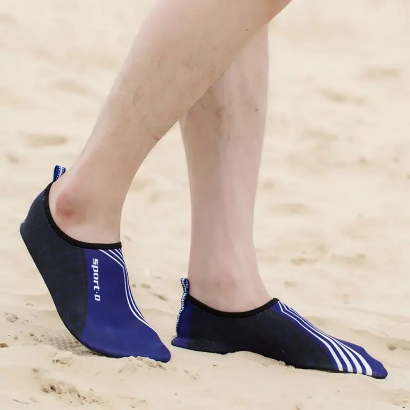 Striped Shoes Men Women Beach shoes Hot Sale Beach Swim Upstream Shoes Barefoot Skin Sockjj s
Striped Shoes Men Women Beach shoes Hot Sale Beach Swim Upstream Shoes Barefoot Skin Sockjj s