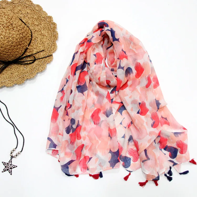 2017 New Ombre Love Shape Print Tassel Scarves And Shawls Women Cotton Heart Print Wrap Scarf Hijab Muffler Free Shipping
2017 New Ombre Love Shape Print Tassel Scarves And Shawls Women Cotton Heart Print Wrap Scarf Hijab Muffler Free Shipping