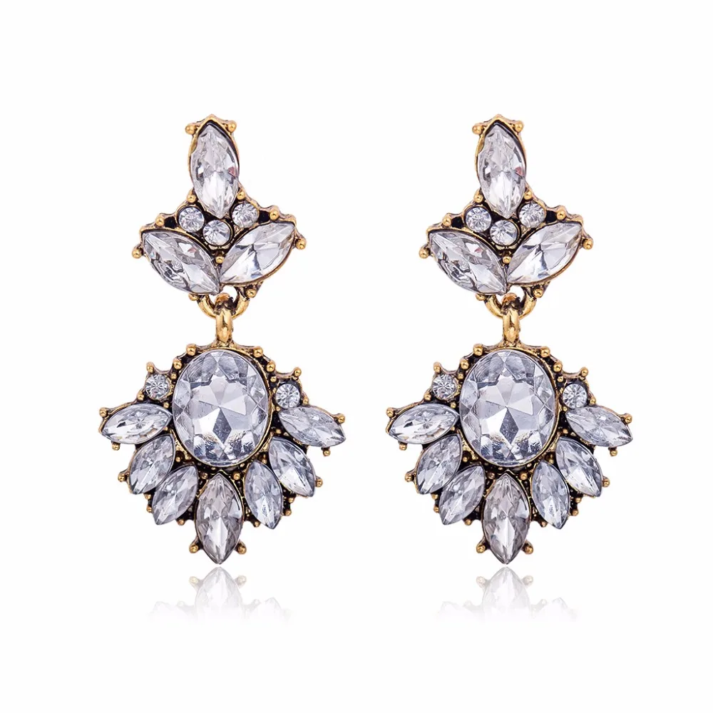 Full Bright Drip Oval Rhinestone Vintage Golden Metallic Frame Flower Drop Earrings Dangle Earrings
Full Bright Drip Oval Rhinestone Vintage Golden Metallic Frame Flower Drop Earrings Dangle Earrings