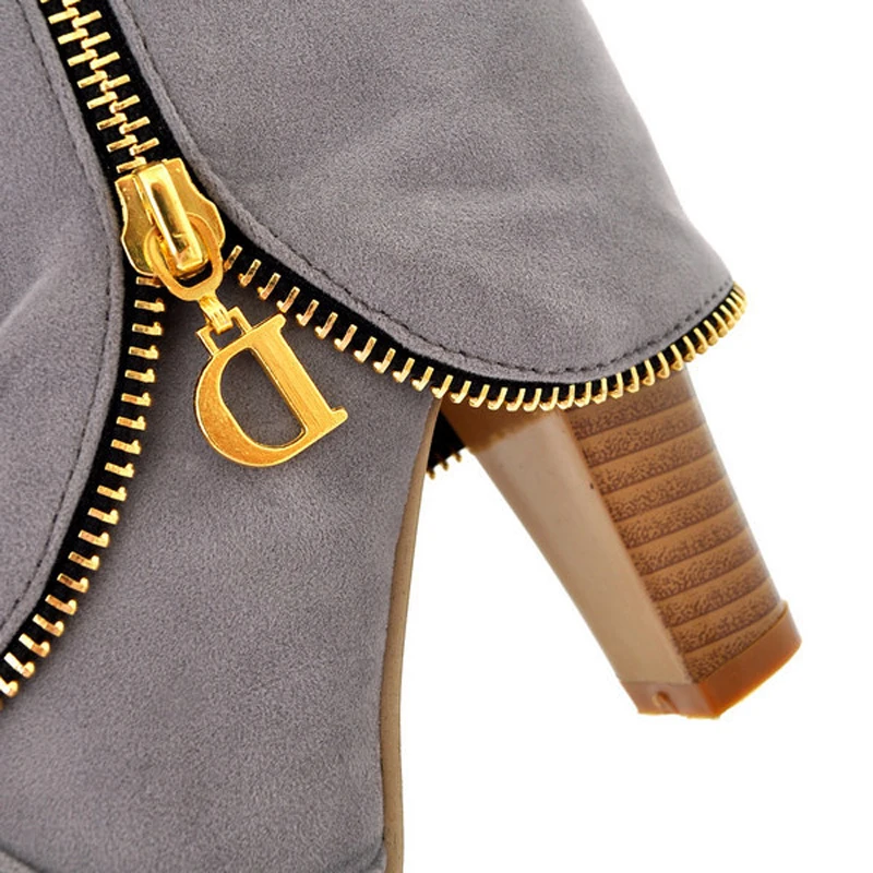 Flock Winter Knee High Boots Women Shoes Plus Size 34-43 High Heels Long Boots Fashion Zipper Style Botas Femininas WSH994
Flock Winter Knee High Boots Women Shoes Plus Size 34-43 High Heels Long Boots Fashion Zipper Style Botas Femininas WSH994