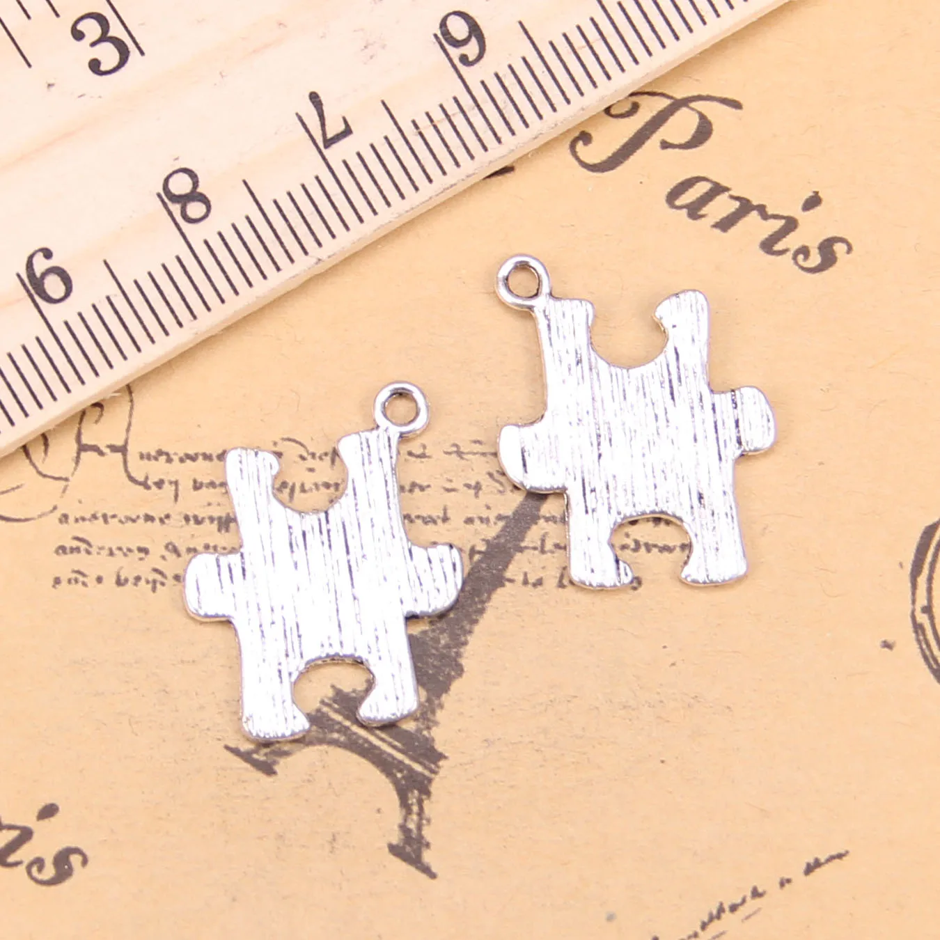 96pcs Jewelry Charms jigsaw puzzle 21x18mm Antique Silver Plated Pendants Making DIY Handmade Tibetan Silver Jewelry
96pcs Jewelry Charms jigsaw puzzle 21x18mm Antique Silver Plated Pendants Making DIY Handmade Tibetan Silver Jewelry