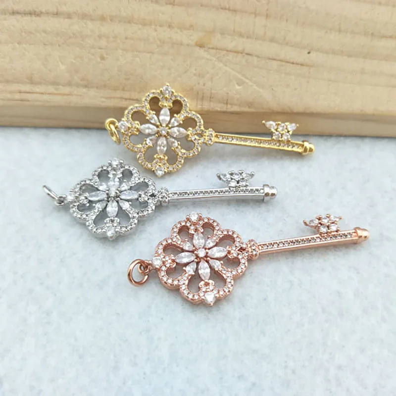 5 Pieces Tiny CZ crystal key shaped Charm,CZ zircon Stone Micro pave Pendant,Jewelry Finding DIY necklace making PD813
5 Pieces Tiny CZ crystal key shaped Charm,CZ zircon Stone Micro pave Pendant,Jewelry Finding DIY necklace making PD813