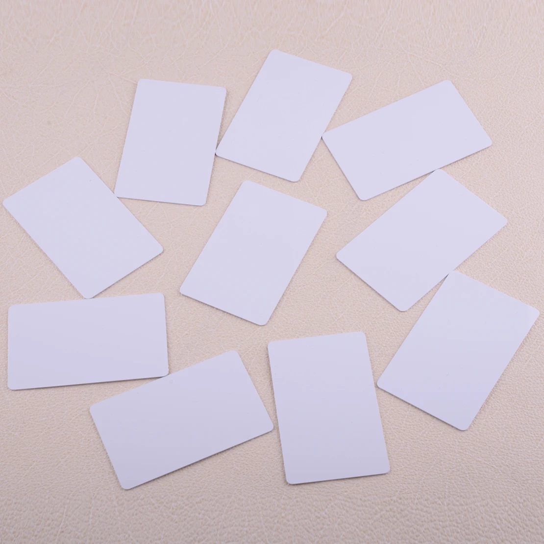 LETAOSK 10 шт. NFC пустой для печати карты метки NTAG215 NFC ПВХ RFID подходит для samsung LG htc Nexus sony Android Windows
LETAOSK 10 шт. NFC пустой для печати карты метки NTAG215 NFC ПВХ RFID подходит для samsung LG htc Nexus sony Android Windows