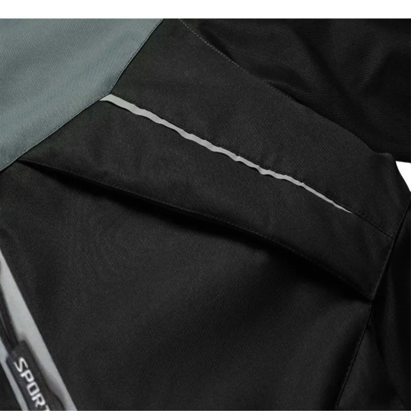Winter outdoor stormtrooper suit men wear with fleece thickened windproof waterproof large size thermal mountaineering ski suit
Winter outdoor stormtrooper suit men wear with fleece thickened windproof waterproof large size thermal mountaineering ski suit