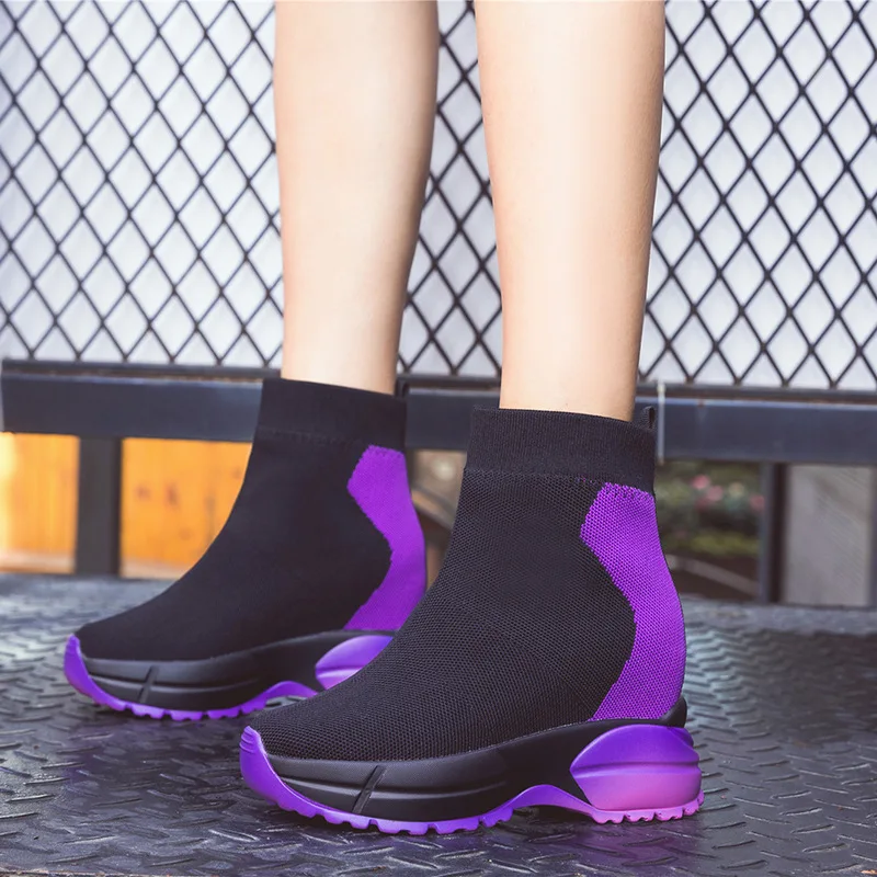 Женские кроссовки на высокой платформе SWYIVY, теплые сникерсы на танкетке, Повседневная Теплая обувь для снега, на меху, зима 2018
Женские кроссовки на высокой платформе SWYIVY, теплые сникерсы на танкетке, Повседневная Теплая обувь для снега, на меху, зима 2018