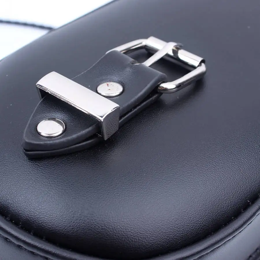 Motorcycle Saddlebag Oil Fuel Gas Tank Panel Tool Bag For Harley Sportster XL883 XL1200
Motorcycle Saddlebag Oil Fuel Gas Tank Panel Tool Bag For Harley Sportster XL883 XL1200