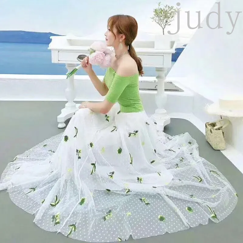 african fabric RF02# 2 color gold thread embroidery leaf net cloth wedding dress cloth for bridal wedding dress/sawing
african fabric RF02# 2 color gold thread embroidery leaf net cloth wedding dress cloth for bridal wedding dress/sawing
