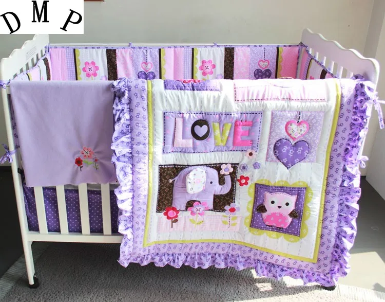 7pcs Embroidery Baby Bedding Sets for Cots,lit enfant Bedding Sets kit de berço (4bumpers+duvet+bed cover+bed skirt)
7pcs Embroidery Baby Bedding Sets for Cots,lit enfant Bedding Sets kit de berço (4bumpers+duvet+bed cover+bed skirt)