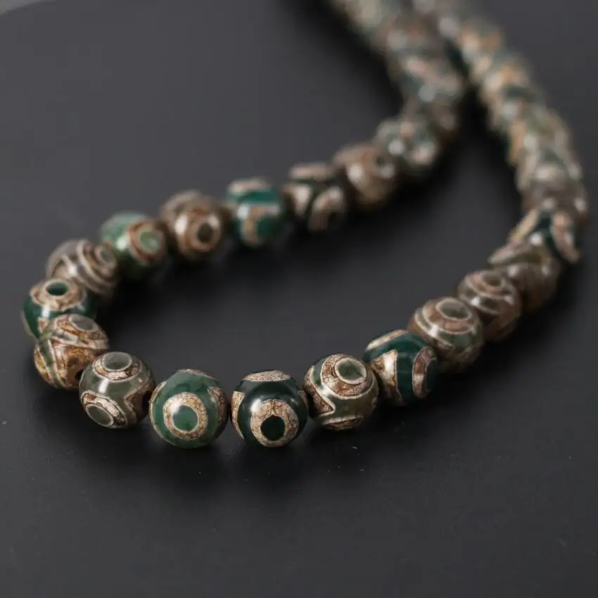 Different size 3Strands/Lot Brown&Green Old Eye Tibetan Dzi Onxy Round Loose Beads Wholesale,DIY Necklace Jewelry Making
Different size 3Strands/Lot Brown&Green Old Eye Tibetan Dzi Onxy Round Loose Beads Wholesale,DIY Necklace Jewelry Making