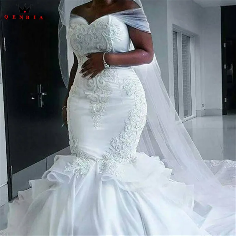 Custom Made Mermaid Sweetheart Lace Beaded Sequins Plus Size Luxury Sexy Wedding Dresses 2021 New Vestido De Noiva DA114
Custom Made Mermaid Sweetheart Lace Beaded Sequins Plus Size Luxury Sexy Wedding Dresses 2021 New Vestido De Noiva DA114