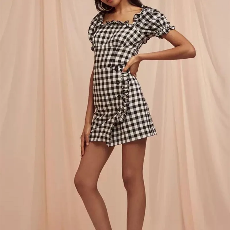 Klacwaya Black Grid Print Hem Slim Fitted Blouse Women Summer Short Sleeve Workwear Office Lady Elegant Plaid Top Blouses
Klacwaya Black Grid Print Hem Slim Fitted Blouse Women Summer Short Sleeve Workwear Office Lady Elegant Plaid Top Blouses