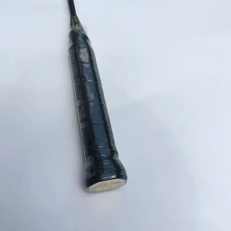 1 PC ZARSIA 4U 82g VT-80 Attack black Badminton racket, Badminton Racket quality carbon racket
1 PC ZARSIA 4U 82g VT-80 Attack black Badminton racket, Badminton Racket quality carbon racket