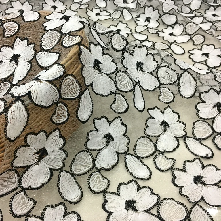1meter NEW fashion 3D soft WHITE flower Hollow Embroidered yarn lace fabric for DIY wedding dress cloth 
1meter NEW fashion 3D soft WHITE flower Hollow Embroidered yarn lace fabric for DIY wedding dress cloth