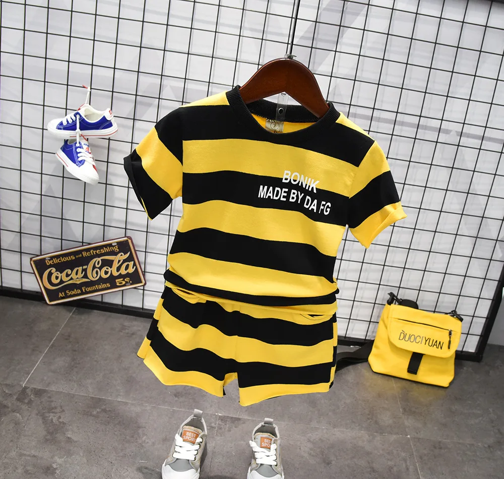 Toddler Boys Clothing Set Sportswear 2019 Summer Striped Clothing Set Striped Short T-Shirt+ Shorts Kids Girls Clothes Tracksuit
Toddler Boys Clothing Set Sportswear 2019 Summer Striped Clothing Set Striped Short T-Shirt+ Shorts Kids Girls Clothes Tracksuit