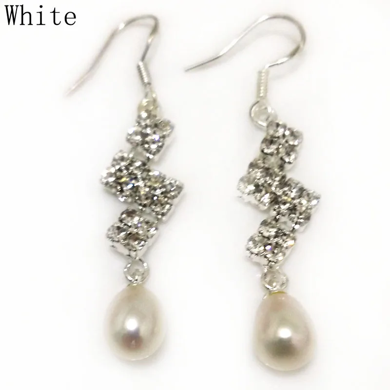 7-8mm Natural White Raindrop Freshwater Cultured Oval Pearl 925 Sterling Silver Zirconia Earring
7-8mm Natural White Raindrop Freshwater Cultured Oval Pearl 925 Sterling Silver Zirconia Earring