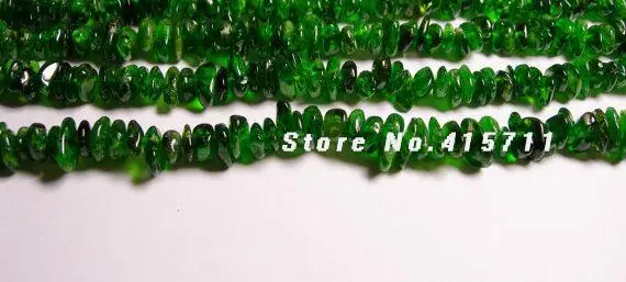C150629260 Chrome Diopside - 16 inch - stone - chip stone - A quality - 5 full strand - Green Diopside
C150629260 Chrome Diopside - 16 inch - stone - chip stone - A quality - 5 full strand - Green Diopside