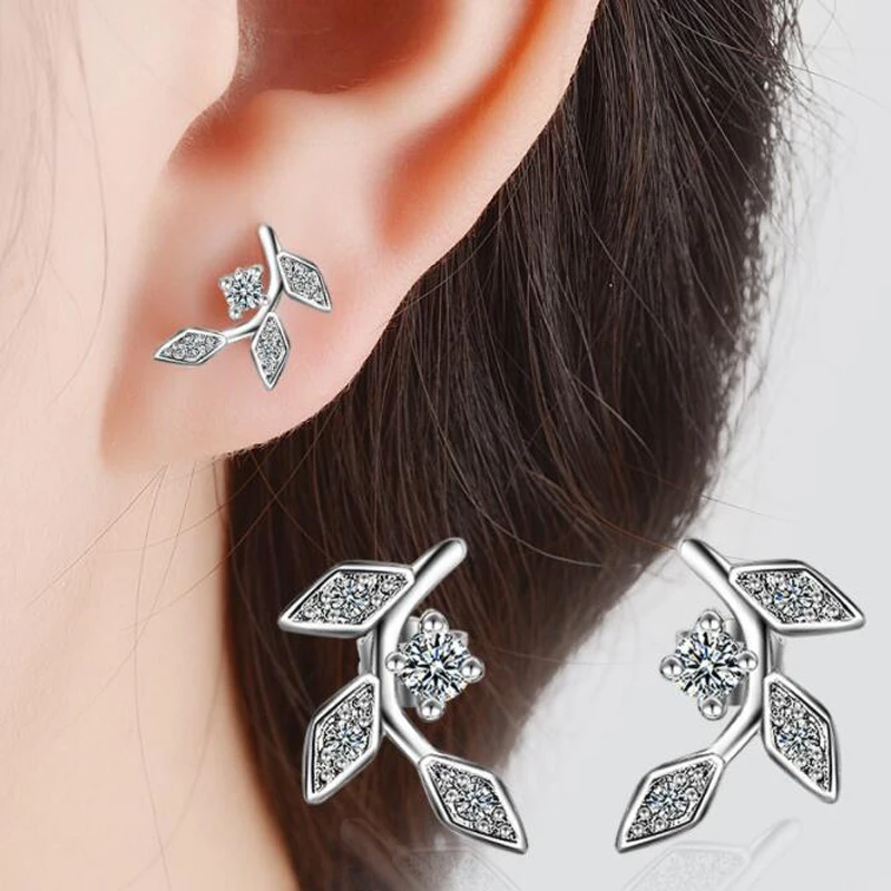 KOFSAC New Fashion 925 Sterling Silver Stud Earrings For Women Wedding Party Exquisite Zircon Small Leaves Earring Jewelry Gifts
KOFSAC New Fashion 925 Sterling Silver Stud Earrings For Women Wedding Party Exquisite Zircon Small Leaves Earring Jewelry Gifts