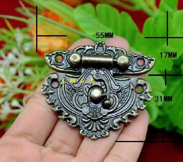 20Pcs Antique wooden wine box hasp lock buckle alloy drawer hinge decorative buckle safety clasp buckle
20Pcs Antique wooden wine box hasp lock buckle alloy drawer hinge decorative buckle safety clasp buckle