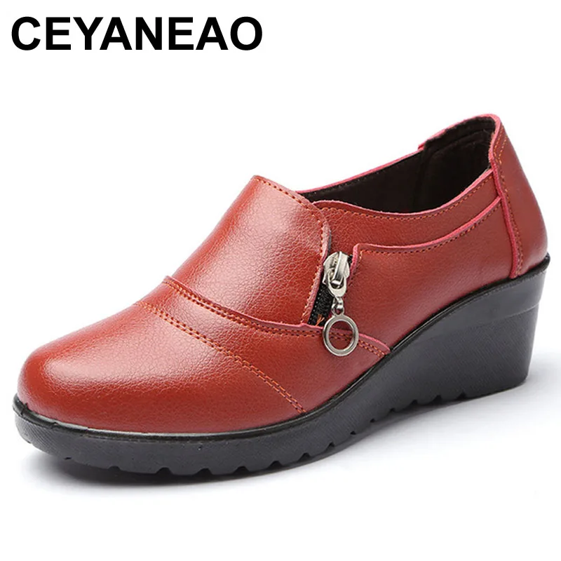 Женские туфли на платформе CEYANEAO, из мягкой искусственной кожи, на низкой танкетке, с застежкой-молнией, 35-41e745, для осени, размера плюс
Женские туфли на платформе CEYANEAO, из мягкой искусственной кожи, на низкой танкетке, с застежкой-молнией, 35-41e745, для осени, размера плюс
