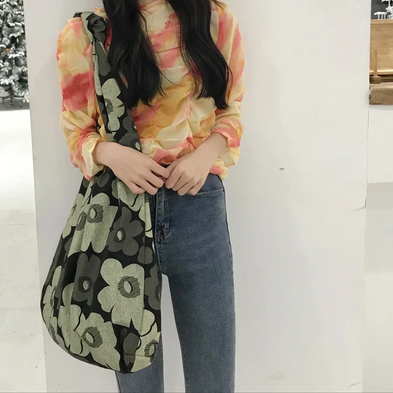 NEW Floral Printed Casual Tote Large Capacity Female Handbags Single Shoulder Shopping Bags Daily Use Women Canvas Beach Bag
NEW Floral Printed Casual Tote Large Capacity Female Handbags Single Shoulder Shopping Bags Daily Use Women Canvas Beach Bag