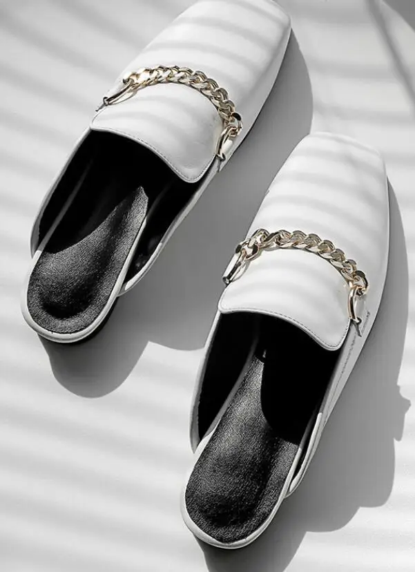 Hot New White/Black Genuine Leather Flat with Shoes Metal Decoration Square Toe Women's Shoes Big Size Slippers
Hot New White/Black Genuine Leather Flat with Shoes Metal Decoration Square Toe Women's Shoes Big Size Slippers