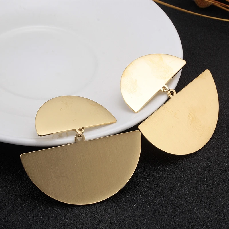 Big Size Fan Sequins Earrings Women Gold Plating Stainless Steel Female Classic Simple Party Earring Jewelry Accessory
Big Size Fan Sequins Earrings Women Gold Plating Stainless Steel Female Classic Simple Party Earring Jewelry Accessory