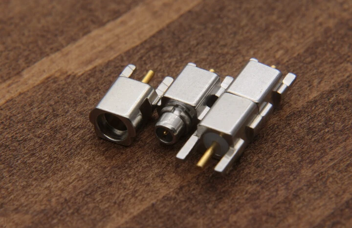 free shipping 100pcs Female / male Three element alloy plating Diy Pin Part for Shure SE535 SE425 SE846 Earphone
free shipping 100pcs Female / male Three element alloy plating Diy Pin Part for Shure SE535 SE425 SE846 Earphone