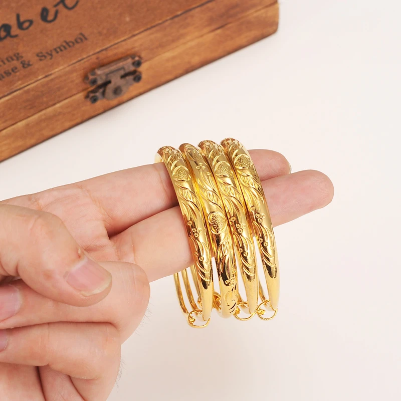 2pcs 2.4Inche Cute Girls Women Gold Bangle Bracelets Ethiopian Jewelry Africandubai Arab Items kids jewelry baby child best gift
2pcs 2.4Inche Cute Girls Women Gold Bangle Bracelets Ethiopian Jewelry Africandubai Arab Items kids jewelry baby child best gift