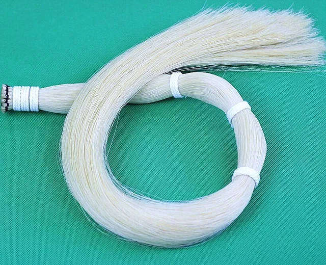 5 hanks AAAAA The most high quality Stallion Siberian horsetail violin viola cello double bass bow hair at least 80 cm
5 hanks AAAAA The most high quality Stallion Siberian horsetail violin viola cello double bass bow hair at least 80 cm