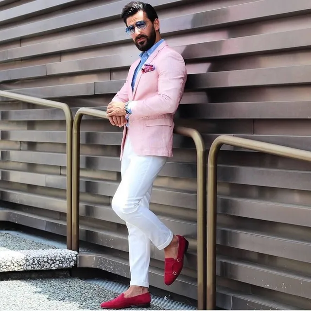 New Arrival Slim Fit Mens Suits 2 Pieces Custom Business Tuxedos Wedding Groomsmen Terno Masculino Men Suit (Jacket+Pant+Tie)
New Arrival Slim Fit Mens Suits 2 Pieces Custom Business Tuxedos Wedding Groomsmen Terno Masculino Men Suit (Jacket+Pant+Tie)