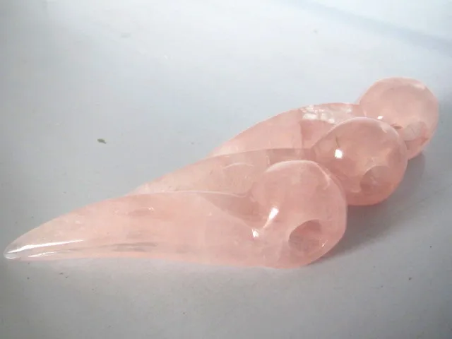 1pieces Natural Rose crystal sculpted Raven skull heals natural gemstone mineral
1pieces Natural Rose crystal sculpted Raven skull heals natural gemstone mineral