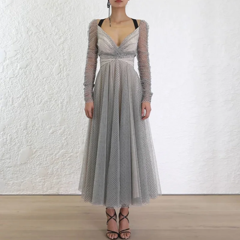 Deep V Open Back Hanging Neck Dress New Ladies Temperament Sexy Wave Point 2020 Spring Super Fairy Self-cultivation Woman Dot
Deep V Open Back Hanging Neck Dress New Ladies Temperament Sexy Wave Point 2020 Spring Super Fairy Self-cultivation Woman Dot