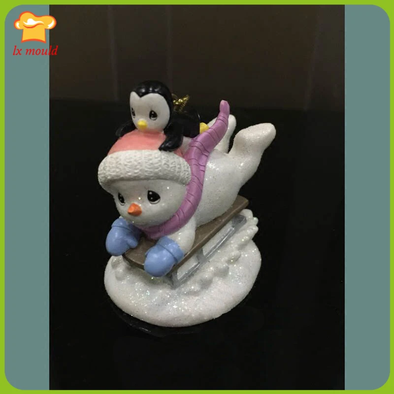 Snowman Penguin Ski Group silicone mold DIY clay ornaments candle soap Christmas cake decoration
Snowman Penguin Ski Group silicone mold DIY clay ornaments candle soap Christmas cake decoration