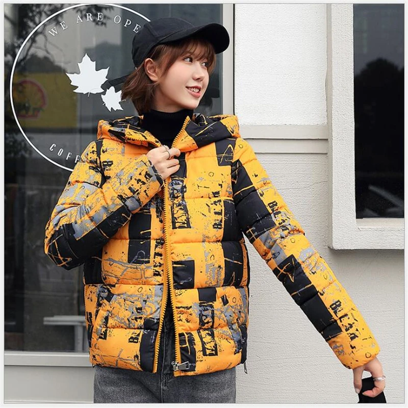 winter Women coat Plus size Fashion cotton jacket hooded short Female Parkas warm Jackets Female clothes manteau femme 156
winter Women coat Plus size Fashion cotton jacket hooded short Female Parkas warm Jackets Female clothes manteau femme 156