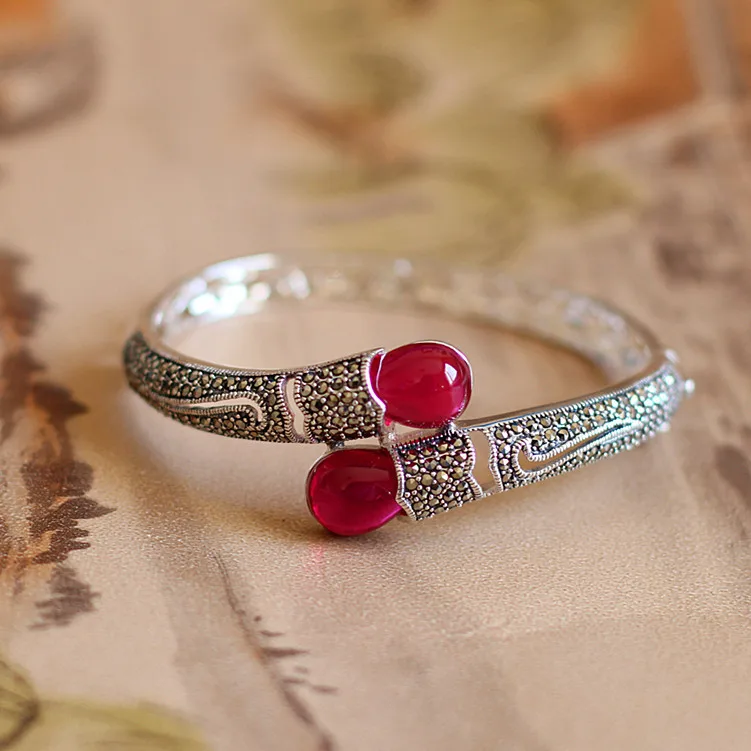 2018 Новое поступление, горячая распродажа, Armbanden Voor Vrouwen элементы S925 чистые украшения ретро элегантный дамский рот корундовый браслет
2018 Новое поступление, горячая распродажа, Armbanden Voor Vrouwen элементы S925 чистые украшения ретро элегантный дамский рот корундовый браслет