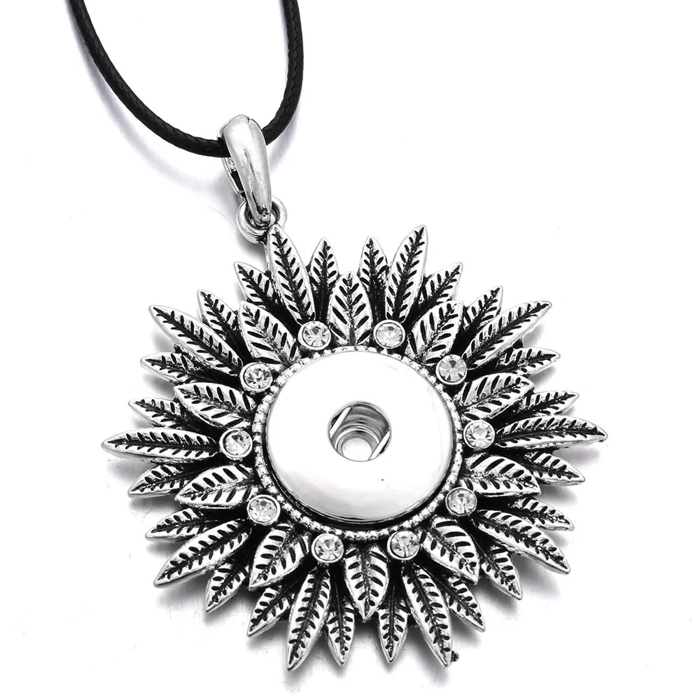 New Snap Button Necklace with Chain Metal Rhinestone Flower Snap Pendant Necklace fit 18mm Snap Button Jewelry For Women
New Snap Button Necklace with Chain Metal Rhinestone Flower Snap Pendant Necklace fit 18mm Snap Button Jewelry For Women