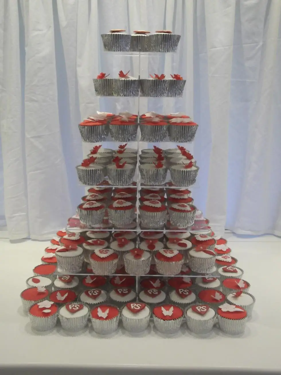 7 Tier beautiful selling acrylic cupcake stand acrylic cupcake stand acrylic cupcake stand decoration
7 Tier beautiful selling acrylic cupcake stand acrylic cupcake stand acrylic cupcake stand decoration