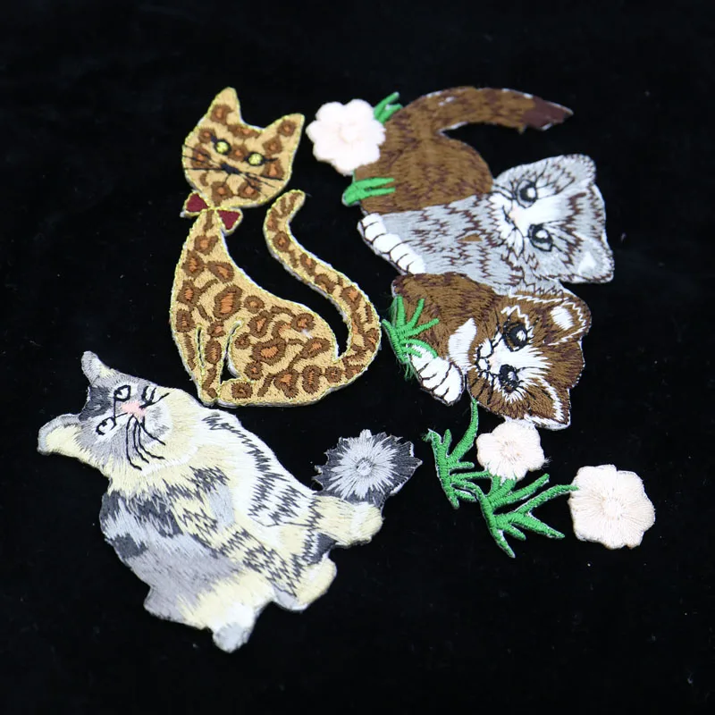 1pc Fashion iron on cute cat patches for clothing embroidery ironing appliques parche DIY handmade clothes accessories
1pc Fashion iron on cute cat patches for clothing embroidery ironing appliques parche DIY handmade clothes accessories