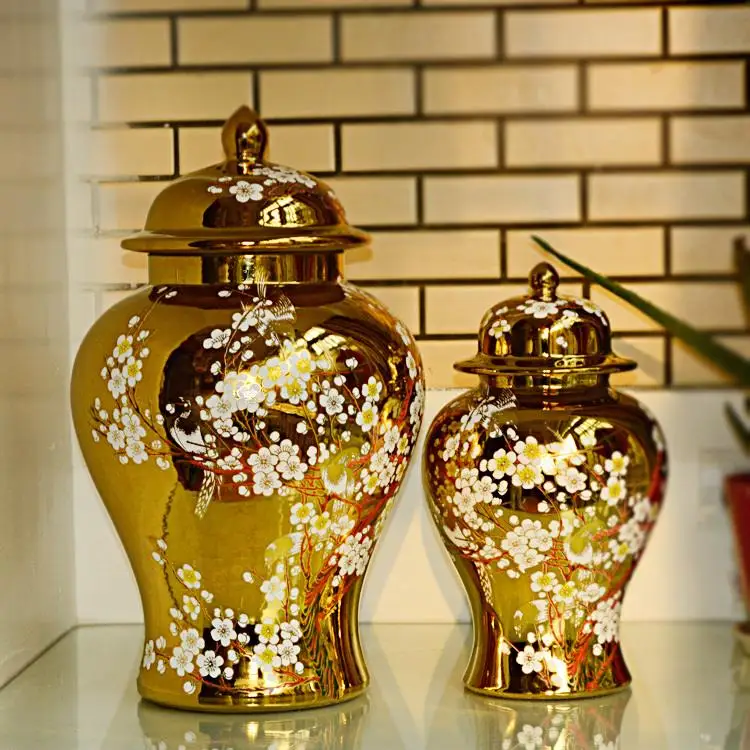 Jingdezhen ceramic ginger jar Antique Porcelain temple jar wholesale vase ceramic jars
Jingdezhen ceramic ginger jar Antique Porcelain temple jar wholesale vase ceramic jars