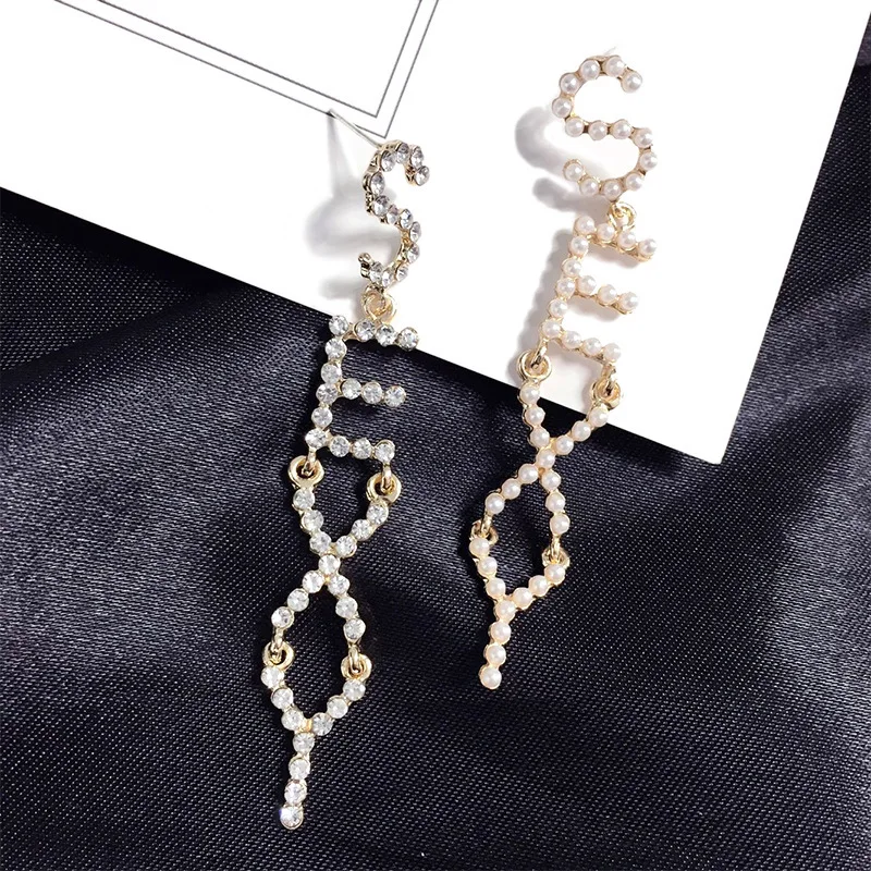 Pearl English letter earrings, S925 silver needles, allergy, women's, fashion jewelry accessories wholesale,TF483
Pearl English letter earrings, S925 silver needles, allergy, women's, fashion jewelry accessories wholesale,TF483