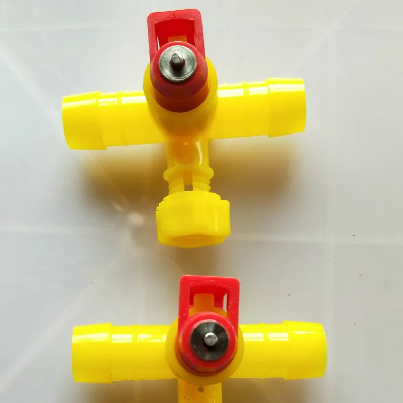 50PCS Chicken Tee Automatic Drinker Ball PIP-type Spout Hose Ball Valve-type Cage Feeder
50PCS Chicken Tee Automatic Drinker Ball PIP-type Spout Hose Ball Valve-type Cage Feeder