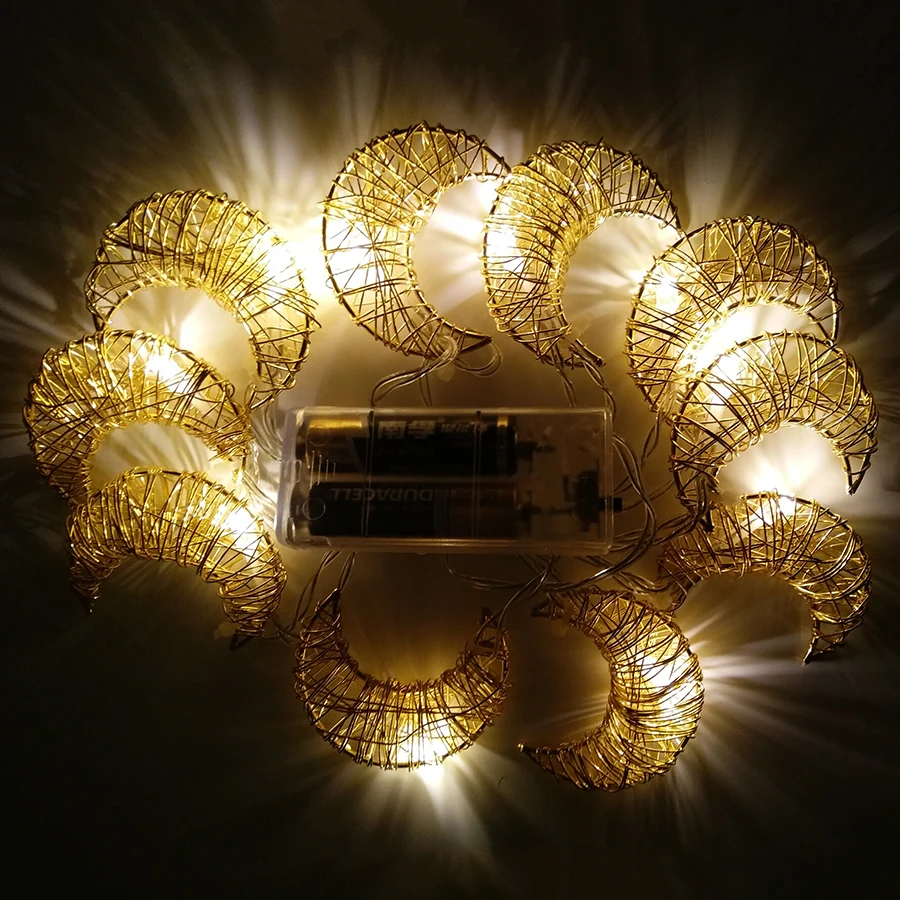Thrisdar 1.5M 10 LED Iron Metal Hollow Star Moon Led Fairy String Light Battery Powered Wedding Holiday Christmas Fairy Garland
Thrisdar 1.5M 10 LED Iron Metal Hollow Star Moon Led Fairy String Light Battery Powered Wedding Holiday Christmas Fairy Garland