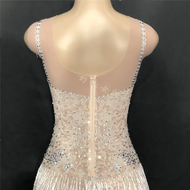Sexy Silver Tassel Glass Diamond Elastic Dress Bar Nightclub Concert Singer/Dancer Costume Women Rhinestones Dresses
Sexy Silver Tassel Glass Diamond Elastic Dress Bar Nightclub Concert Singer/Dancer Costume Women Rhinestones Dresses